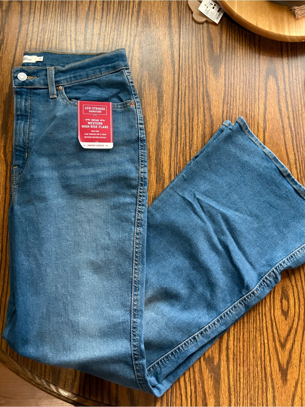 Levi Strauss signature western high rise flare jeans size 12 NWT